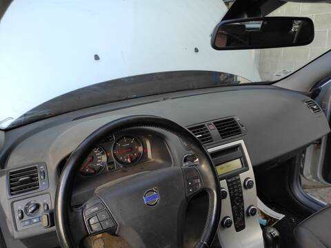Salpicadero Volvo V50 D4164T FAMILIAR
