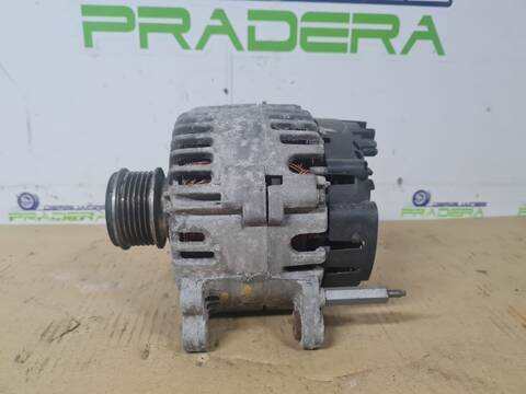 Foto 1ª: Alternador Volkswagen Scirocco 2.0 TDI 140CV 103KW [CBD] (1950)