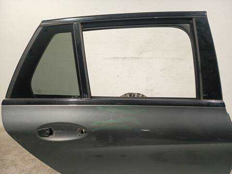Foto 3ª: Puerta Trasera Derecha Mercedes Clase C 160 C 220 D 4-MATIC 205.205) 170CV 125KW [651921] (2016)