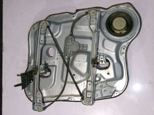 Foto 2ª: Elevalunas Eléctrico Delantero Izquierdo Hyundai Santa Fe 2.2 CRDI 2006-2009 [D4EB] (2006)