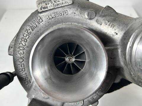 Foto 2ª: Turbocompresor Bmw Serie 7 730 F01 3 0D 245 CV 180KW [N57D30A] (2010)