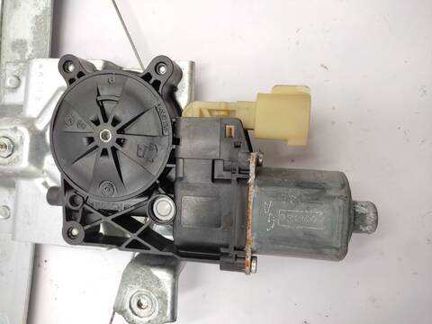 Foto 2ª: Elevalunas Manual Trasero Derecho Ford Kuga TITANIUM 163CV 120KW [TXMA] (2013)
