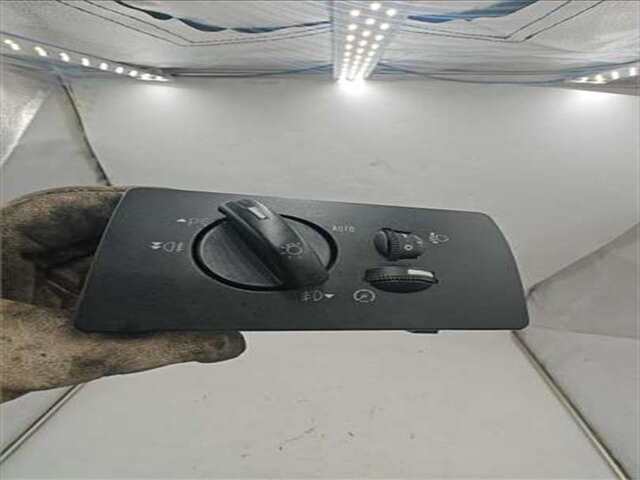 Foto 2ª: Mando Multifuncion Ford Mondeo 2.0 AMBIENTE (06.2003- ) (D) [2.0 LTR. - 96 KW TDCI CAT] [FMBA]