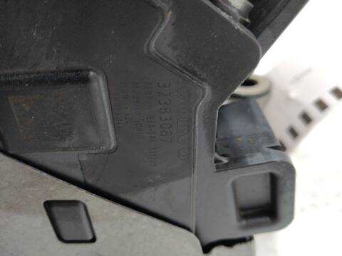 Foto 2ª: Alternador Volvo XC 60 197 CV 145KW [D420T8] (2024)