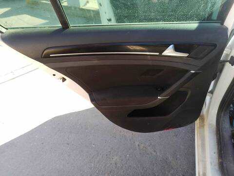 Foto 3ª: Tapizados Cartoneras Volkswagen Golf 2.0 TSI 230CV 169KW [CHHA] (2017)