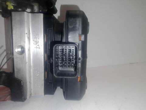 Foto 3ª: Bomba de Suspension Citroen C5 2.0 HDI DCRHZB DCRHZE) 109CV 80KW [RHZ] (2001)