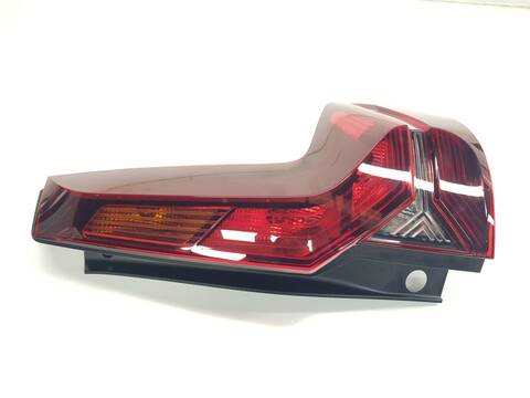 Piloto Trasero Derecho Dacia Jogger EXTREME GO 130CV 97KW