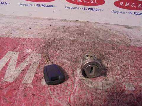 Foto 2ª: Cerradura Puerta Delantera Derecha Fiat Punto 1.2 CAT BERLINA 60CV 44KW [188A4000] (2002)