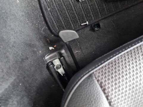 Foto 2ª: Asiento Delantero Derecho Mercedes Clase C 160 C 220 T CDI 4-MATIC 204.284) 170CV 125KW FAMILIAR [OM651911] (2014)