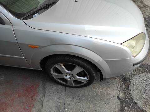 Aleta Delantera Derecha Ford Mondeo HJBA BERLINA