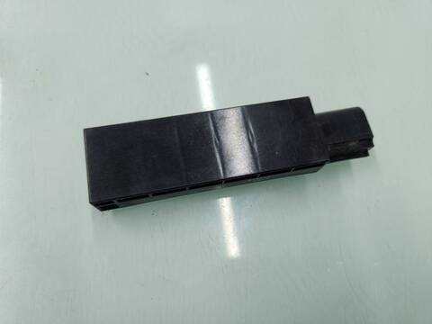 Foto 3ª: Antena Audi Q3 35 TDI BASICO 150CV 110KW [DTSB] (2021)