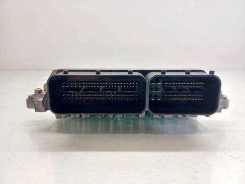 Foto 3ª: Centralita Motor ECU Volvo S40 2.4 MOMENTUM BERLINA 140CV 103KW [B5244S5] (2004)