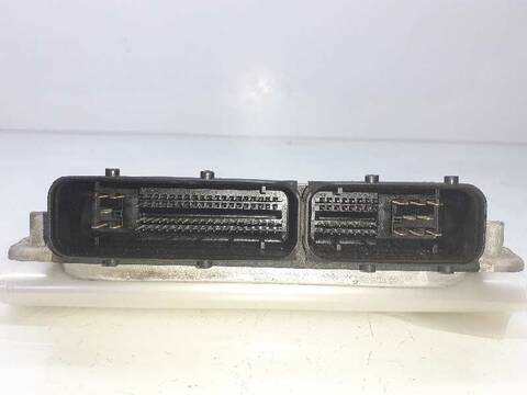 Foto 2ª: Centralita Motor ECU Audi A3 1.9 TDI 110CV 81KW [ASV] (2001)