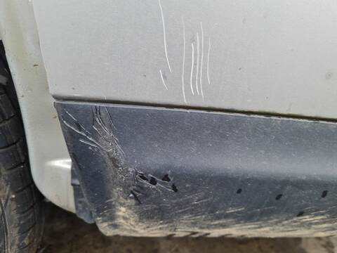 Foto 3ª: Puerta Delantera Izquierda Nissan Qashqai ACENTA 131CV 96KW [R9M] (2012)