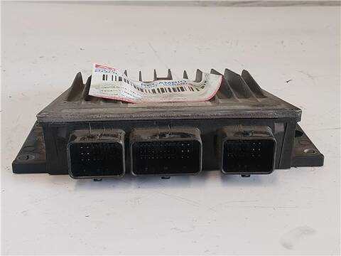 Foto 2ª: Centralita Motor ECU Renault Megane 1.5 DCI BM0F CM0F) 82CV 60KW II BM0/1_ CM0/1_) [D/ K9K D 7] (2005)