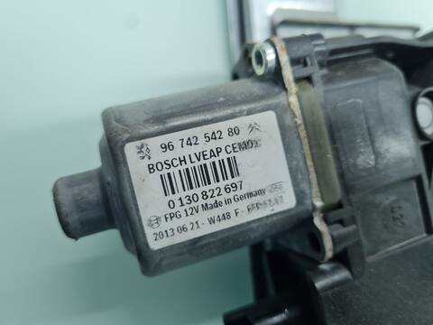 Foto 2ª: Elevalunas Eléctrico Delantero Izquierdo Peugeot 208 1.6 16V HDI FAP 92CV 68KW (2013)