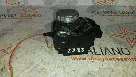 Foto 4ª: Mando Multifuncion Mercedes Clase C 160 C 220 CDI BLUEEFFICIENCY 204.002) BERLINA 170CV 125KW [D646811] (2008)