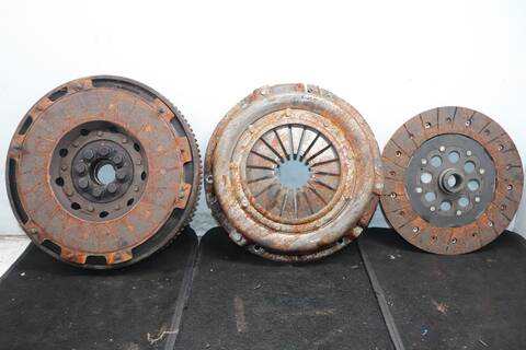 kit Embrague Land Rover Defender TD5 110 FAMILIAR 90KW) 122CV