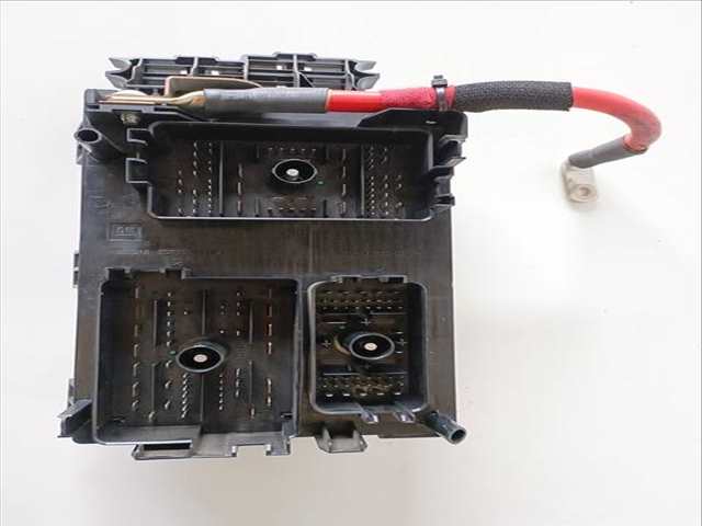 Foto 3ª: Caja Reles Fusibles Opel Astra ENJOY 1.3 16V CDTI 95CV (2009)