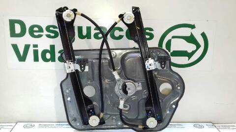 Foto 3ª: Elevalunas Eléctrico Delantero Derecho Nissan Qashqai TEKNA 4X4 150CV 110KW [M9R EUR04] (2009)