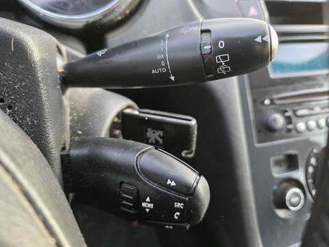 Foto 2ª: Mando Luces Peugeot 5008 ACCESS 120CV 88KW (2016)