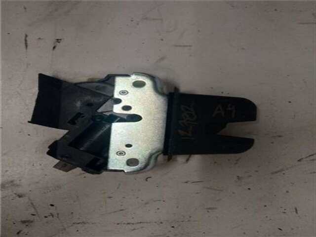 Foto 2ª: Cerradura Maletero Portón Audi A4 2.0 TDI [BLB]