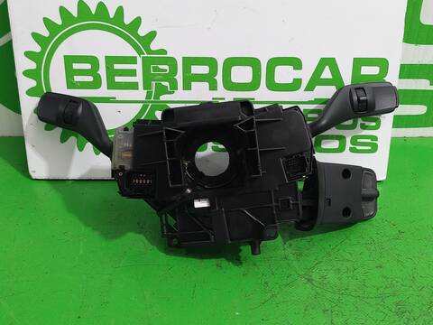 Foto 3ª: Mando Multifuncion Ford Focus 1.6 16V CAT BERLINA 101CV 74KW [HWDA] (2005)