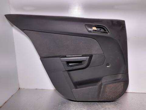 Maneta Interior Trasera Izquierda Opel Astra 1.7 16V CDTI 101CV 74KW
