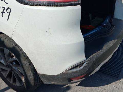 Foto 3ª: Paragolpes Trasero Renault Espace 1.6 DCI 130 130CV 96KW [R9M409] (2017)
