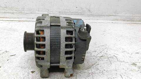 Foto 2ª: Alternador Land Rover Range 2.0 D150 MHEV 4X4 150CV 110KW [204DTD(AJ21D4)] (2017)