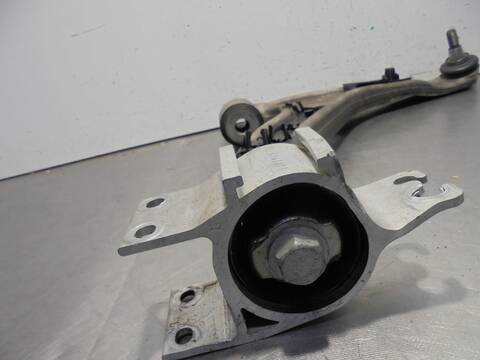 Foto 3ª: Brazo Suspension Delantero Izquierdo Mercedes Clase C 160 CLA 220 CDI 117.303) 177CV 130KW [651930] (2015)