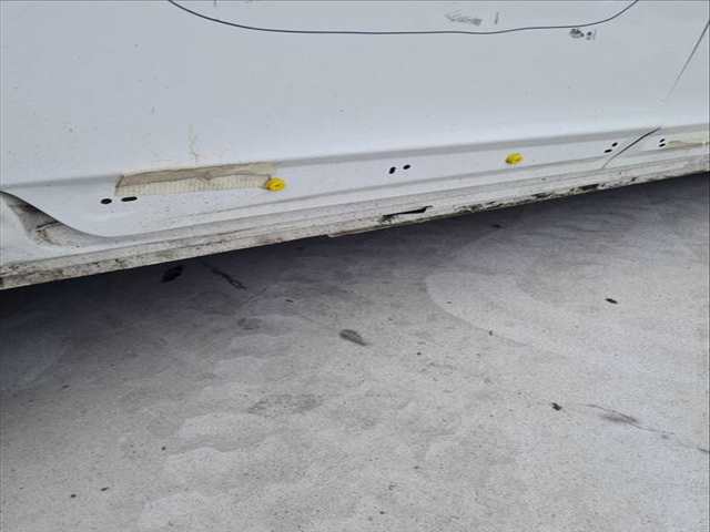 Foto 4ª: Puerta Trasera Derecha Volvo XC 60 KINETIC 2WD 150CV 110KW [D4204T4] (2017)