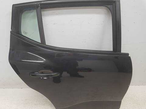 Foto 2ª: Puerta Trasera Derecha Dacia Sandero EXPRESSION (2022)