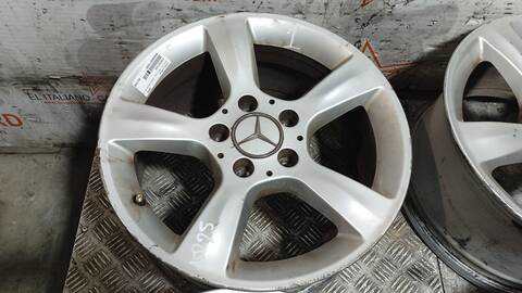 Foto 3ª: Juego LLantas Mercedes Clase C 160 180 COMPRESSOR 203.046) BERLINA 143CV 105KW [M271946] (2004)