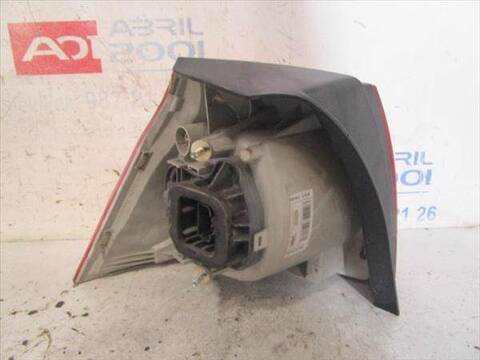 Foto 2ª: Piloto Trasero Derecho Volkswagen Golf 1.9 TDI 105CV 77KW [BKC] (2004)