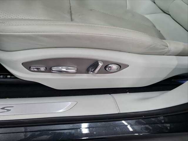 Foto 3ª: Asientos Traseros Porsche Macan GTS 95BBL1) 380CV 280KW [DGRB] (2023)