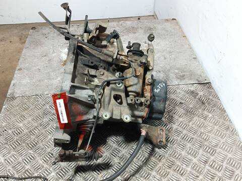Foto 4ª: Caja Cambios Toyota Yaris 1.4 D-4D NLP10_) 75CV 55KW [1ND-TV] (2003)