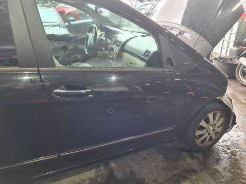 Foto 1ª: Puerta Delantera Derecha Mercedes Clase A 140 A 180 CDI 169.007) 109CV 80KW [640940] (2005)