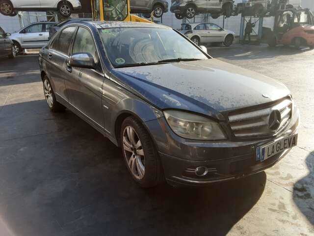 Foto 3ª: Puerta Trasera Derecha Mercedes Clase C 160 2.2CDI 170CV [D-2148] (2008)