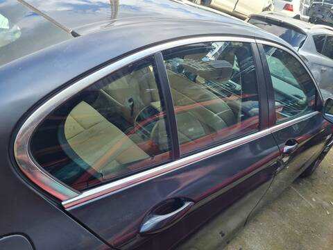 Foto 2ª: Puerta Trasera Derecha Bmw Serie 5 518 520 D 184CV 135KW [N47D20C] (2010)