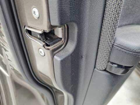 Foto 1ª: Cerradura Puerta Delantera Izquierda Mercedes Clase E 180 220 CDI BLUEEFFICIENCY 212.002) 170CV 125KW [651924] (2010)