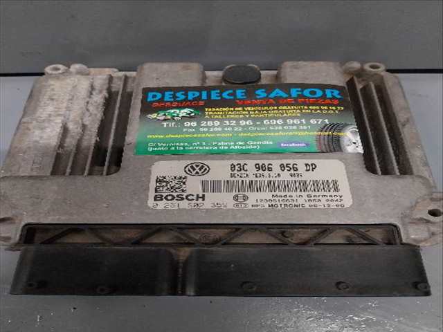 Centralita Motor ECU Volkswagen Golf 1.6 G