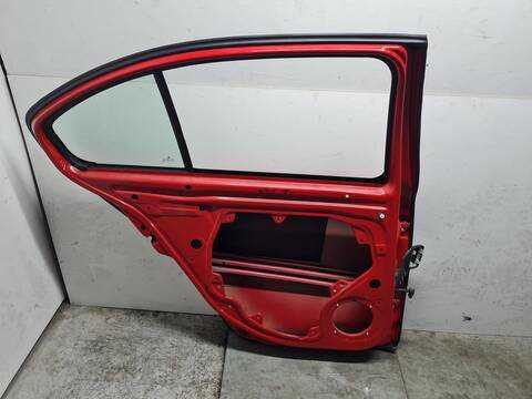 Foto 2ª: Puerta Trasera Izquierda Skoda Octavia FAMILY BERLINA 110CV 81KW [CFHF] (2011)