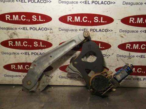 Foto 1ª: Elevalunas Manual Trasero Izquierdo Mitsubishi Galloper 2.5 TD 5-PTAS.) 99CV 73KW [D4BH] (1998)