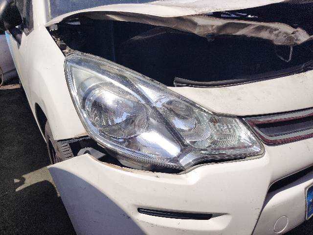 Foto 1ª: Faro Derecho Citroen C3 1.4 HDI II COMERCIAL [8H01] (2014)