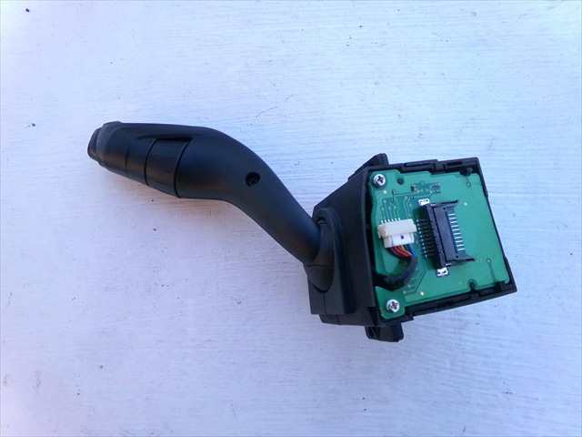 Foto 2ª: Mando Multifuncion Ford C Max 2.0 TDCI 2010-2014 [UFDB] (2011)