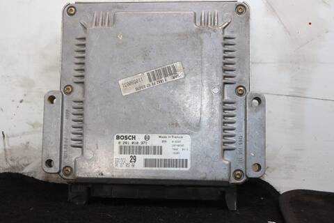 Centralita Motor ECU Citroen C5 2 2 LTR. - 98 KW HDI FAP CAT 4HX - DW12ED4) 2004 133CV