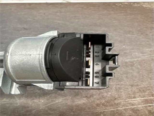Foto 3ª: Bombin Arranque Ford Focus 1.0 TREND [1.0 LTR. - 92 KW ECOBOOST CAT] [M1DD]
