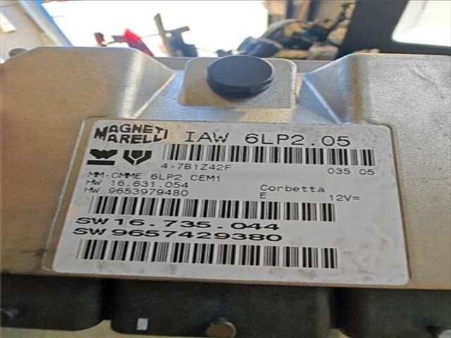 Foto 1ª: Centralita Motor ECU Citroen C4 1.4 SX [1.4 LTR. - 65 KW 16V] [KFU / ET3J4]