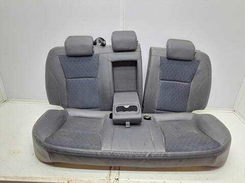 Foto 2ª: Asientos Traseros Ssangyong Tivoli CRYSTAL 4X2 116CV 85KW [673910] (2017)